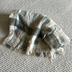 Winter scarf